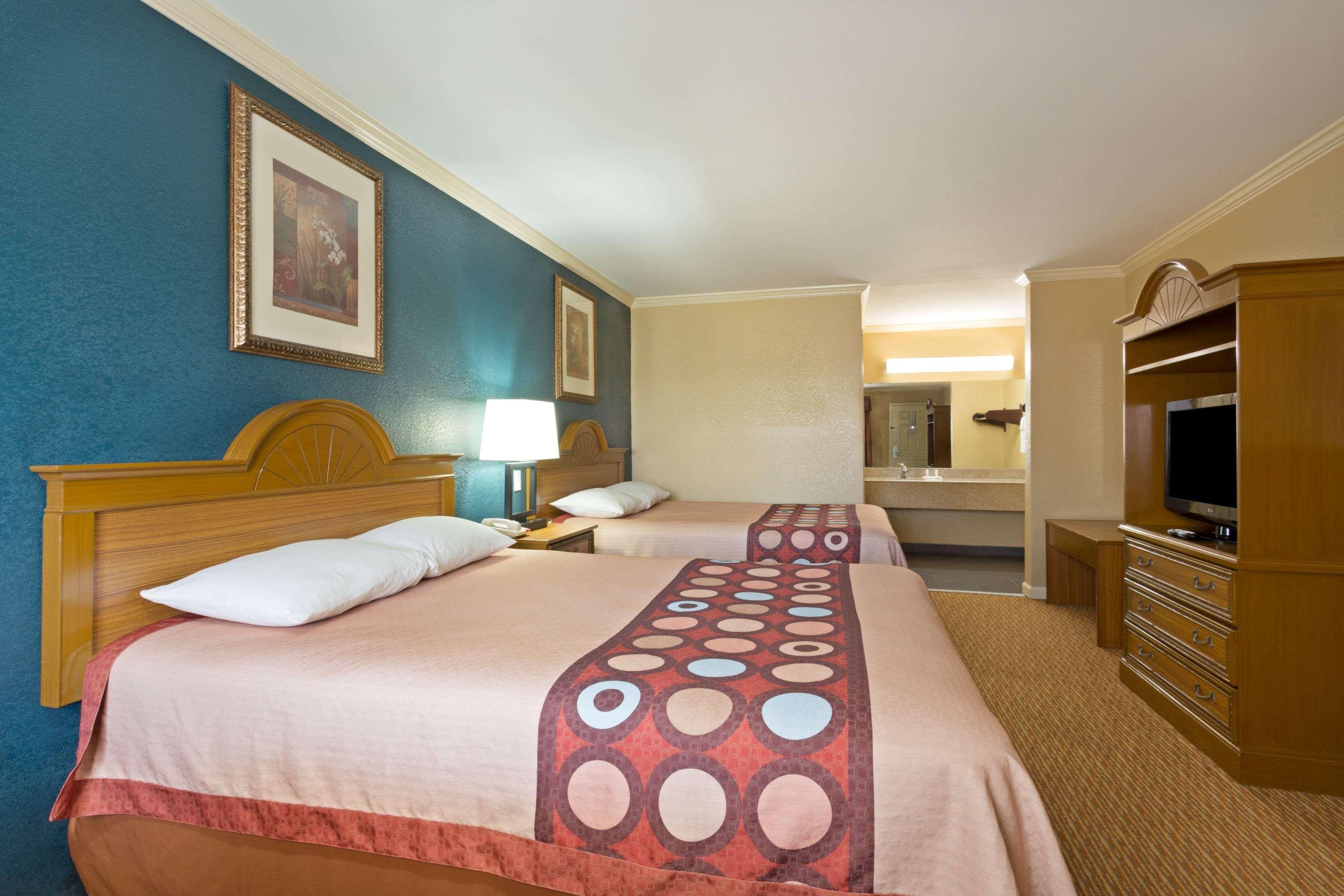 Hotel Super 8 By Wyndham Covington Exteriér fotografie